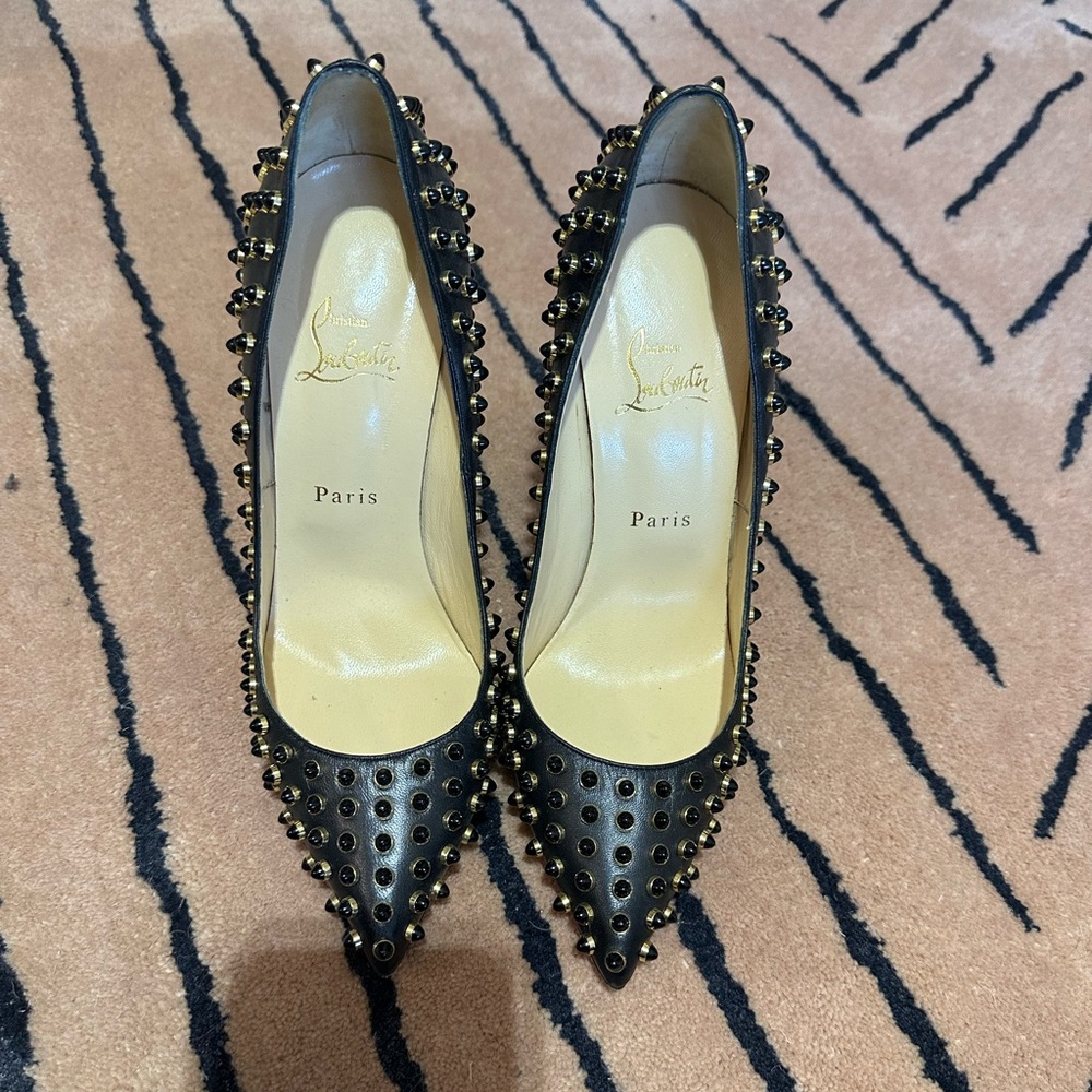 💯Authentic Louboutin So Kate
